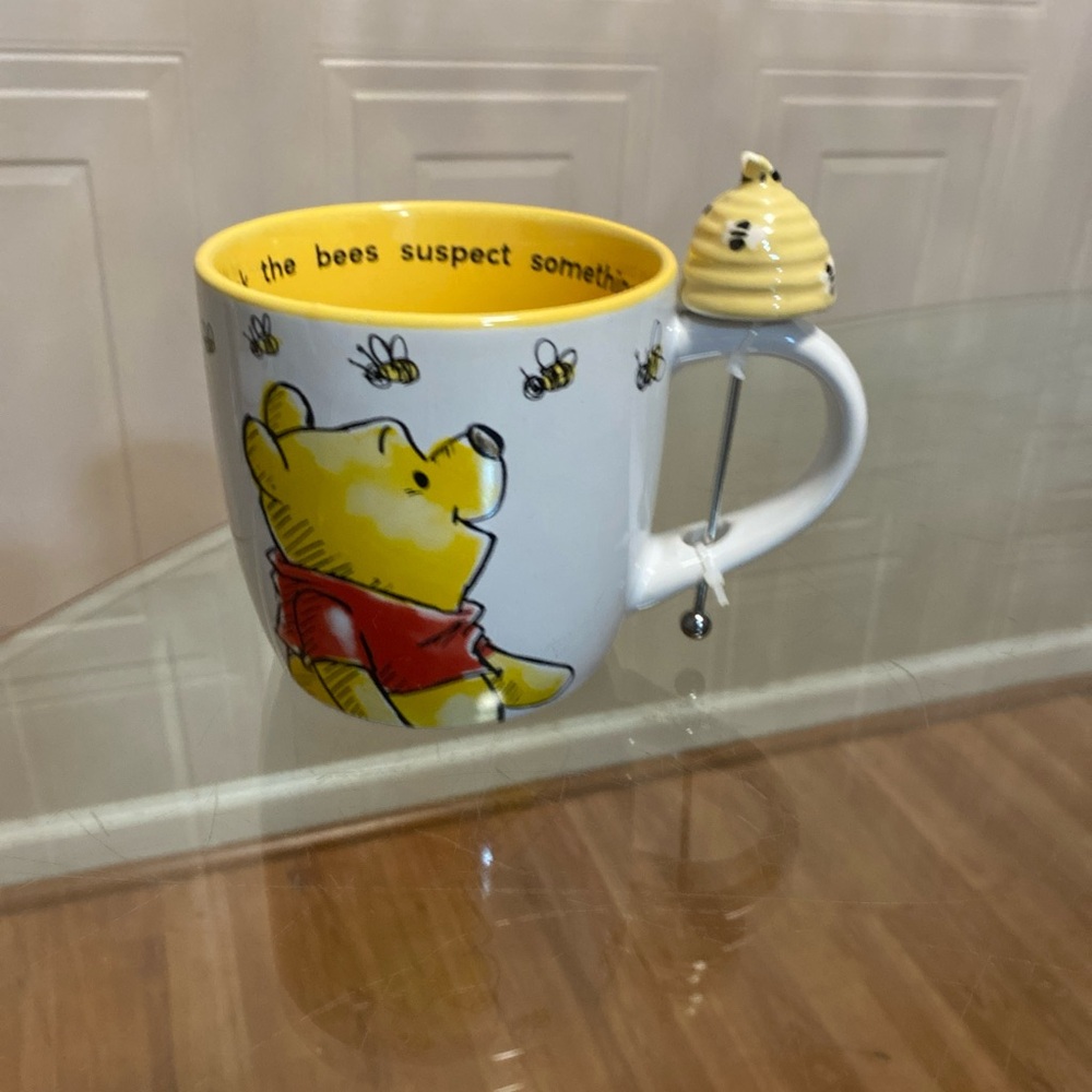Disney's Winnie The Pooh Honey Bee Stirrer Ceramic 16oz Mug
